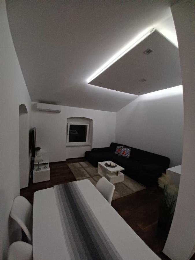 Niko 1 Apartment Mali Lošinj Екстериор снимка